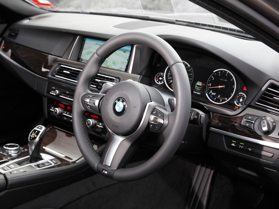  BMW 535i Touring M Sport Package 2014 года  (AU) (фото 11 из 11)